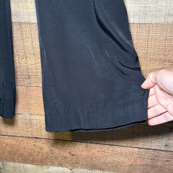 The Jetset Diaries Jumpsuit size XS Sahara Black Exposed Back Flutter Vneck Sexy - Picture 9 of 13